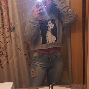 Fashion nova “Como La Flor long sleeve crop top”